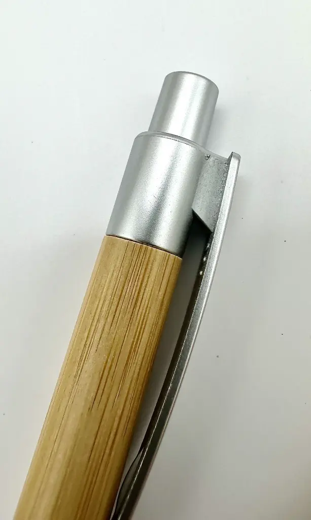 Blank_bamboo_ballpoint_pen_5.webp