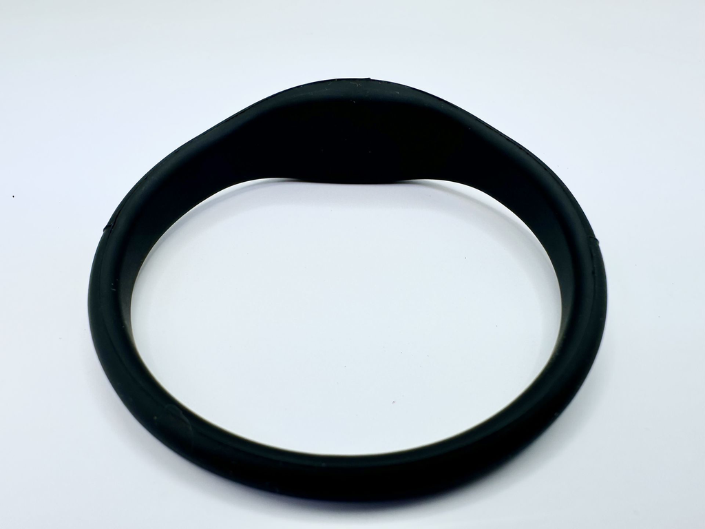 Bracelet style smart wristband back view