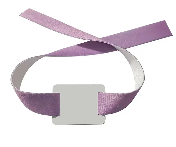 Blank fabric wristband with PVC tag (QR) (Fabric, white)