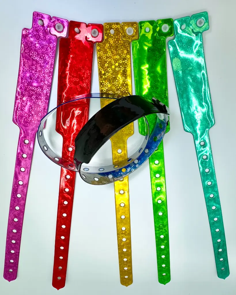 Blank reflective plastic wristband (white, Straight band)